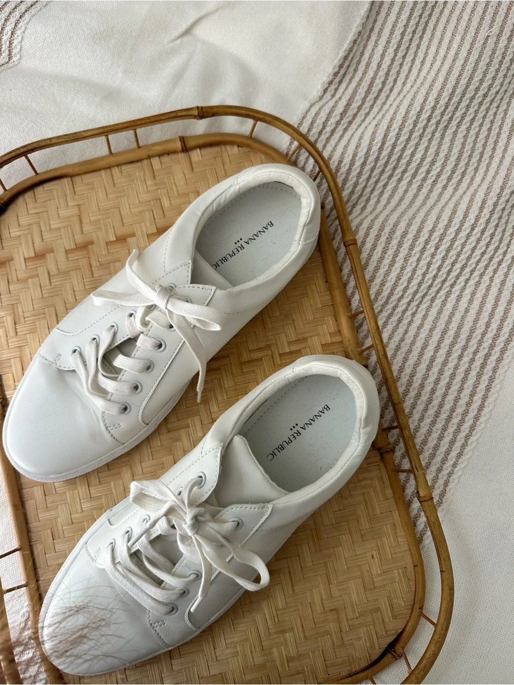 Banana Republic White Leather Lace-Up Sneakers
